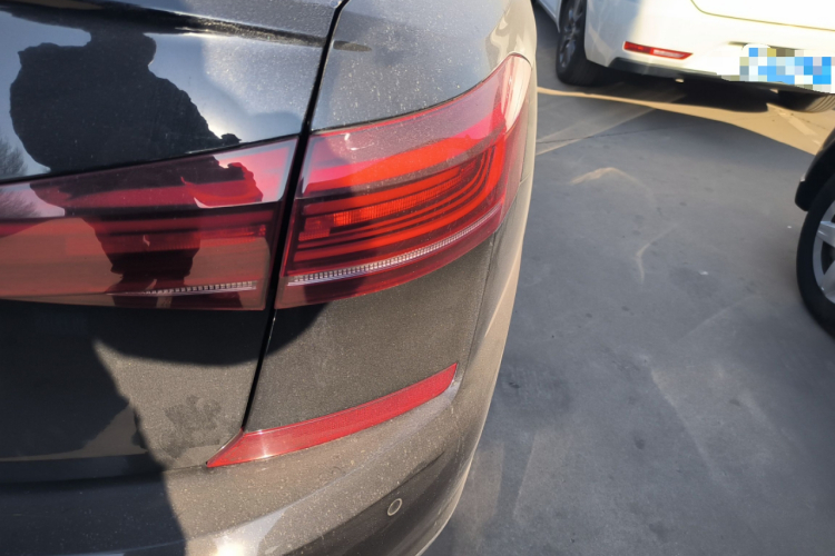 大众 帕萨特 2025款 出众款 330TSI 精英版车身外观9