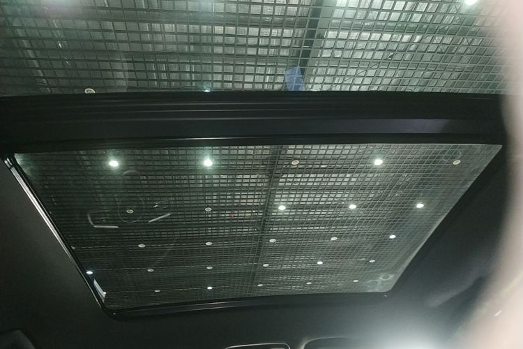 理想汽车 理想ONE 2021款 增程6座版中控内饰22