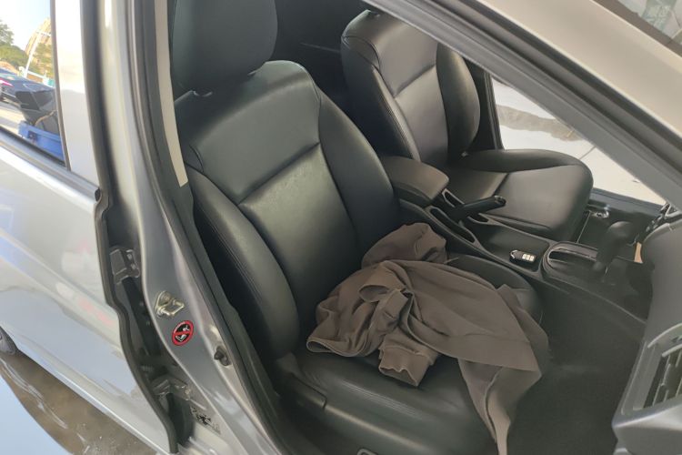 本田 锋范 2017款 1.5L CVT精英版局部细节41