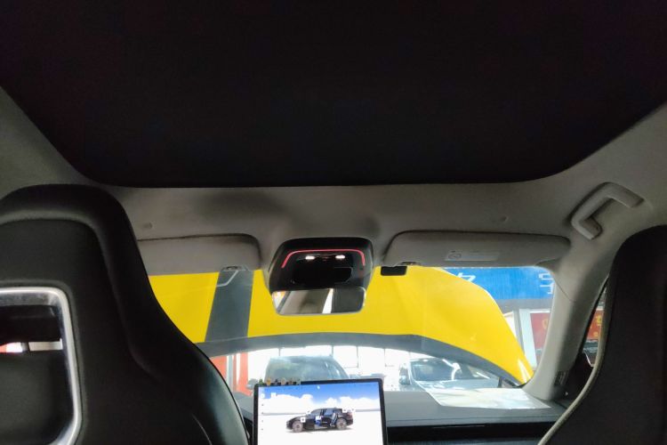 极氪001 2021款 长续航双电机 WE版中控内饰22