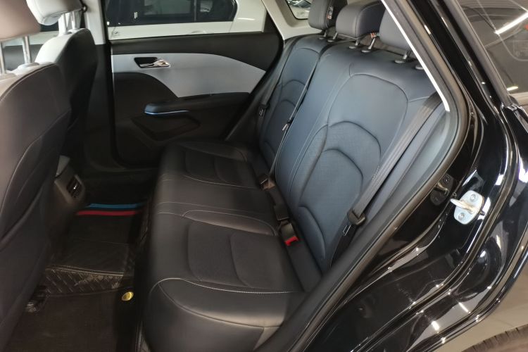 雪佛兰 科鲁泽 2024款 1.5L 双离合悦享版中控内饰7004