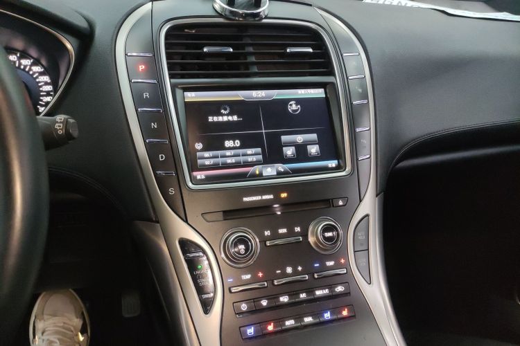 林肯MKX 2015款 2.0T 四驱尊雅版中控内饰16