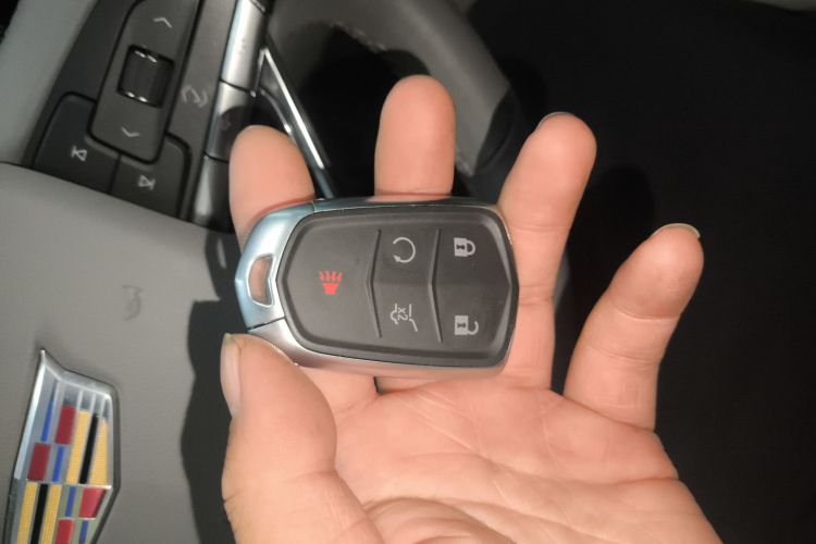 凯迪拉克XT6 2022款 2.0T 六座四驱豪华型中控内饰7001