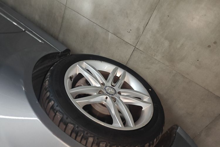 奔驰C级 2013款 C 260 时尚型 Grand Edition车身外观6002