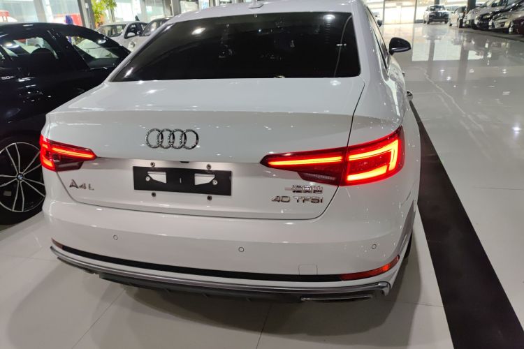 奥迪A4L 2019款 40 TFSI 时尚型 国VI车身外观6