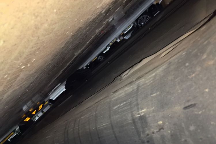 特斯拉 Model Y 2021款 长续航全轮驱动版局部细节9002