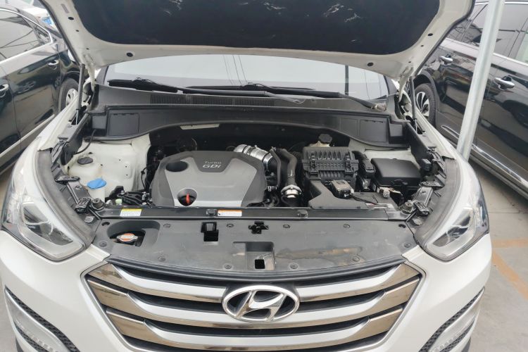 现代 胜达 2015款 2.0T 自动四驱智能型 7座局部细节24