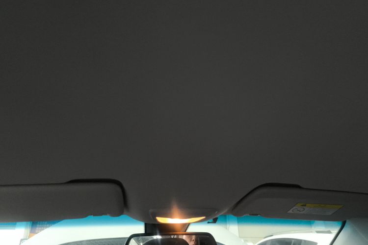 宝骏RM-5 2019款 1.5T CVT 24小时在线豪华型 7座中控内饰22