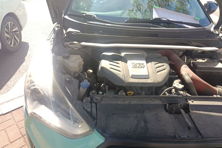 现代 Veloster飞思 2012款 1.6T 自动尊享版局部细节9006