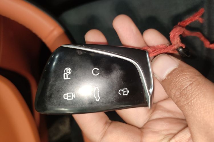 东风风神 风神L7新能源 2024款 205 Plus中控内饰7001