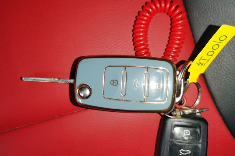 大众 Polo 2016款 1.6L 自动舒适型中控内饰7001