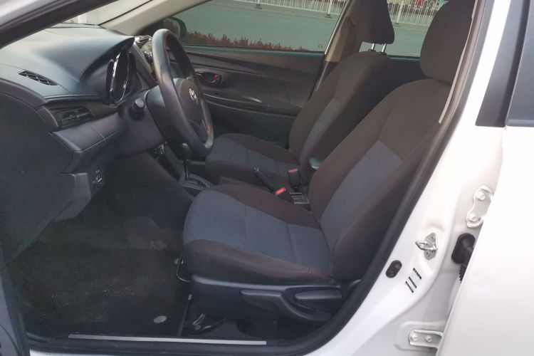 丰田 YARiS L 致炫 2016款 改款 1.5E CVT魅动版局部细节19