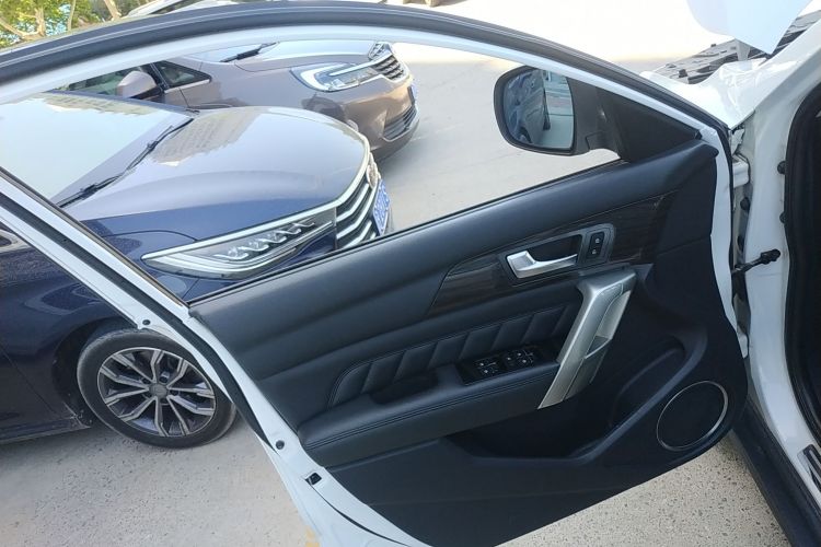 哈弗H2 2016款 红标 1.5T 自动两驱豪华型中控内饰47