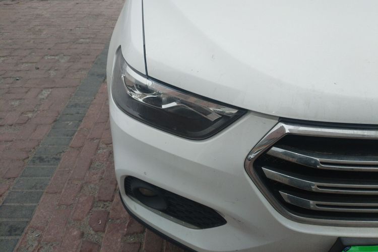 哈弗H6 2019款 运动版 1.5T 自动两驱精英型 国VI车身外观8