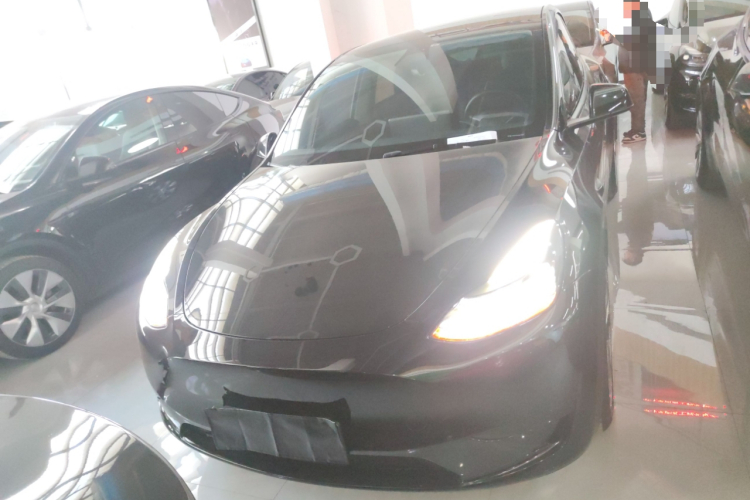 特斯拉 Model Y 2022款 后轮驱动版车身外观6001