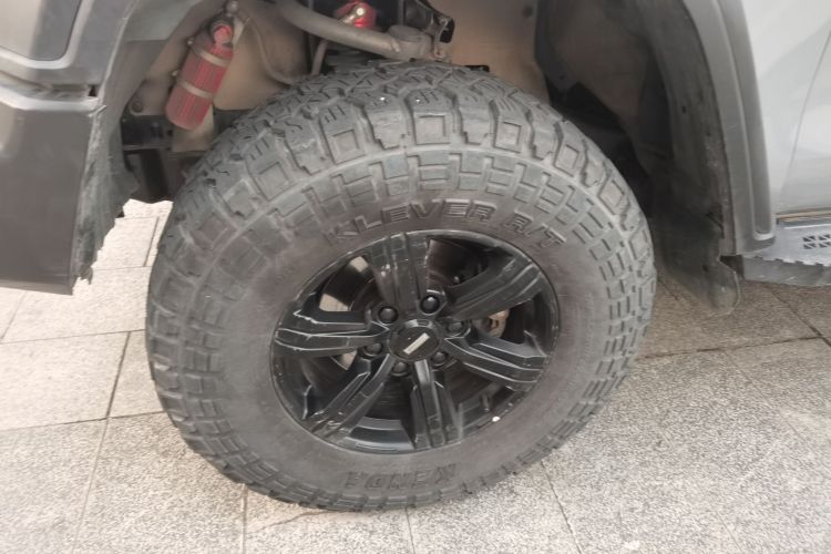 坦克300 2021款 越野版 2.0T 征服者车身外观6007