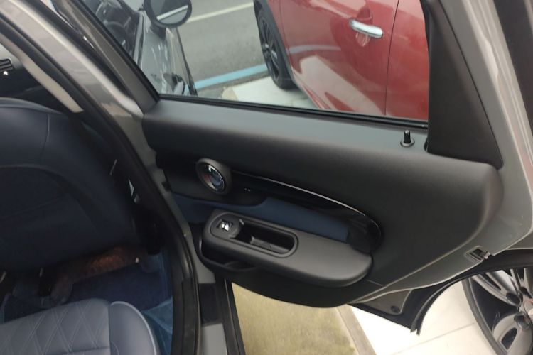 MINI Clubman 2022款 改款 2.0T COOPER S中控内饰7003