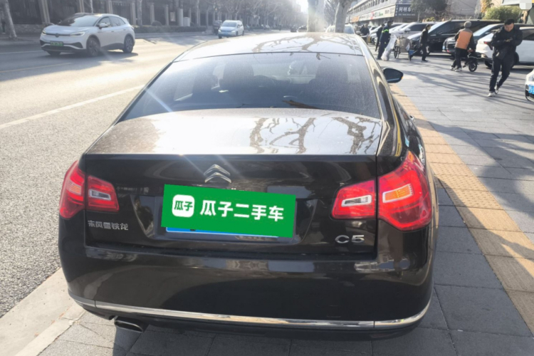 雪铁龙C5 2014款 1.6T 自动尊享型车身外观6004