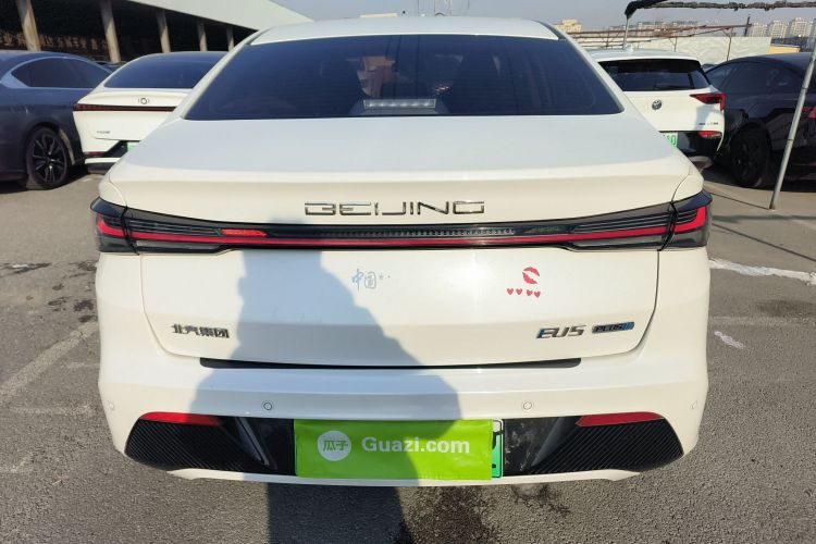 北京汽车 北京EU5 PLUS 2023款 R500 优享版车身外观6