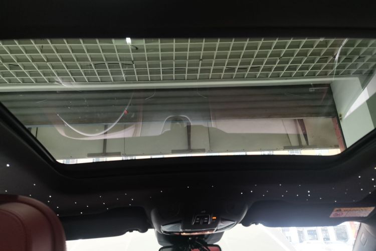 玛莎拉蒂 Levante 2016款 3.0T 标准型中控内饰22