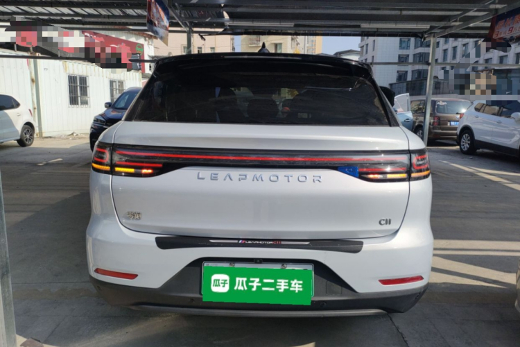 零跑汽车 零跑C11 2024款 增程 300尊享版车身外观6