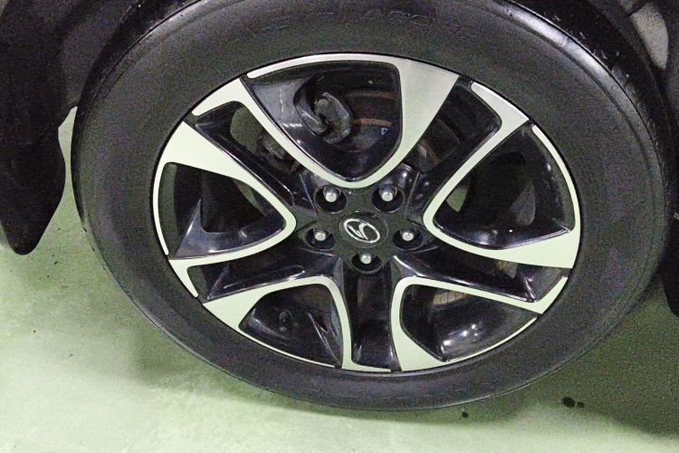 东南DX7 2017款 1.5T 自动荣耀版车身外观6006