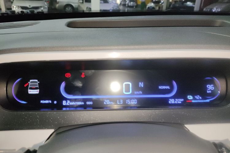 吉利银河 熊猫 2025款 210km 元气熊中控内饰14