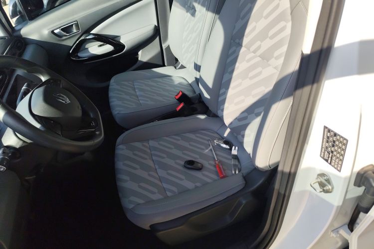 零跑汽车 零跑T03 2024款 310舒享版中控内饰19