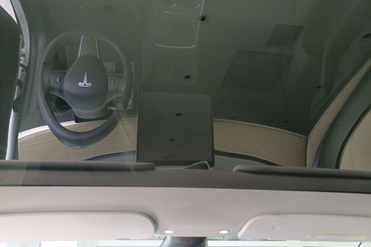 特斯拉 Model Y 2021款 标准续航后驱版中控内饰22