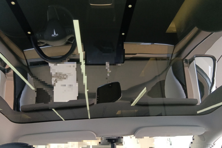 特斯拉 Model Y 2022款 改款 后轮驱动版中控内饰22