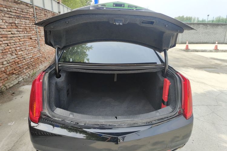 凯迪拉克XTS 2016款 28T 技术型局部细节23