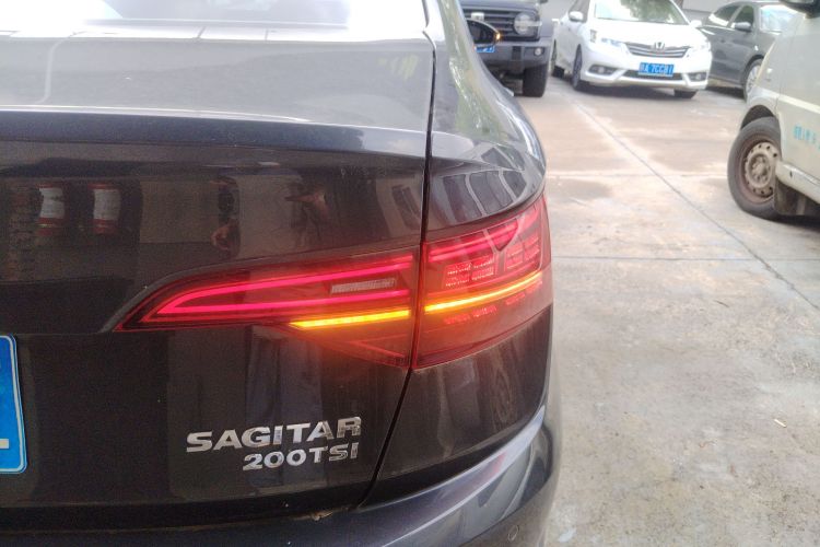 大众 速腾 2020款 200TSI DSG舒适型 国VI车身外观9