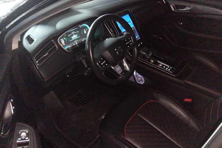 飞凡汽车 飞凡ER6 2021款 新动版 620km 智享版中控内饰7003