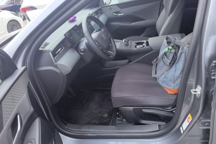 比亚迪 秦PLUS 2025款 DM-i 智驾版 55KM领先型中控内饰19