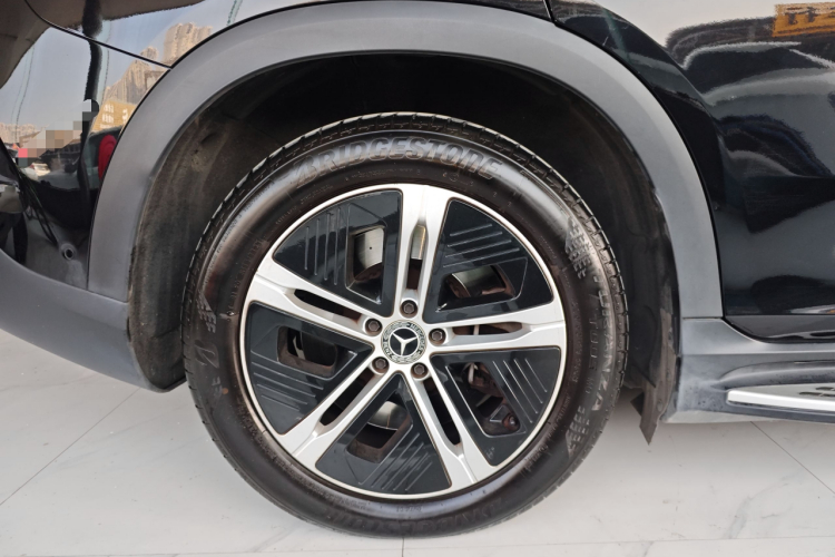 奔驰EQE SUV 2024款 350 4MATIC 先锋版车身外观6008