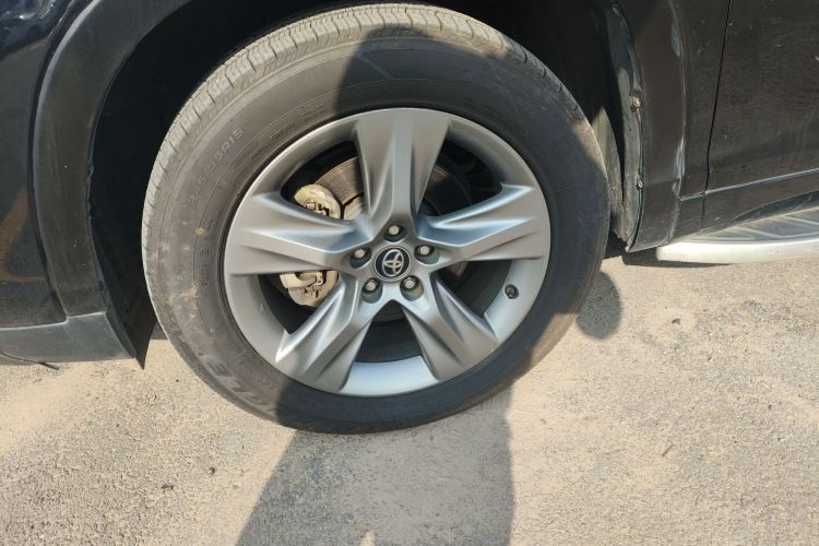 丰田 汉兰达 2018款 2.0T 四驱豪华版 7座 国VI车身外观6001