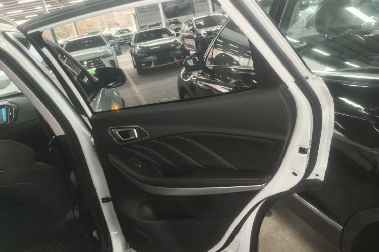 奇瑞 瑞虎7 2020款 FLY款 1.5T DCT 商务专供版中控内饰7006