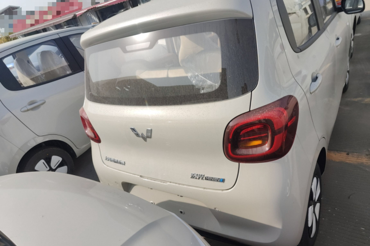 五菱汽车 宏光MINIEV 2025款 四门版 进阶款车身外观6004