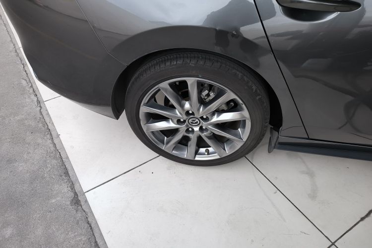 马自达3 昂克赛拉 2020款 2.0L 自动质雅版车身外观6008