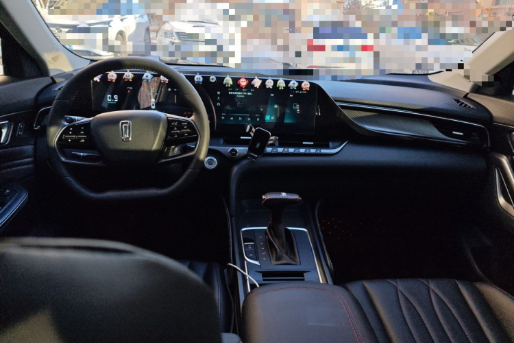 奔腾T55 2022款 1.5T 自动飞跃款中控内饰12