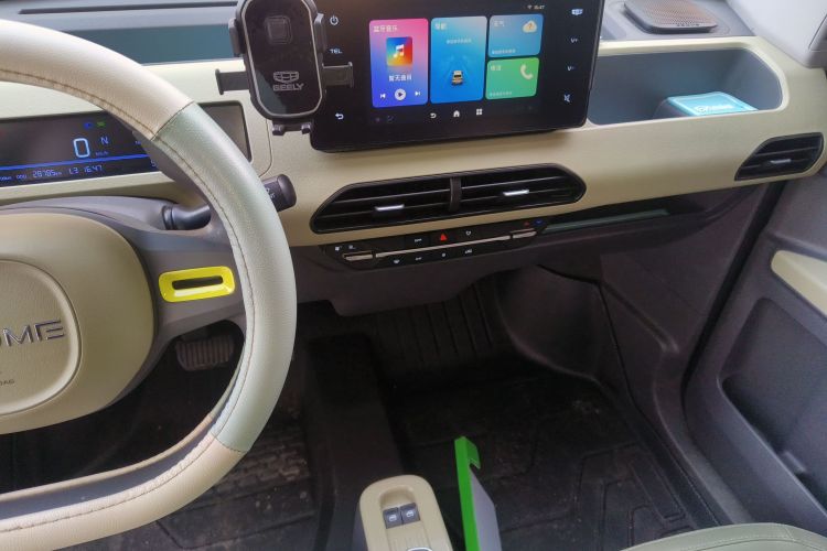 吉利银河 2024款 200km 熊猫骑士局部细节16