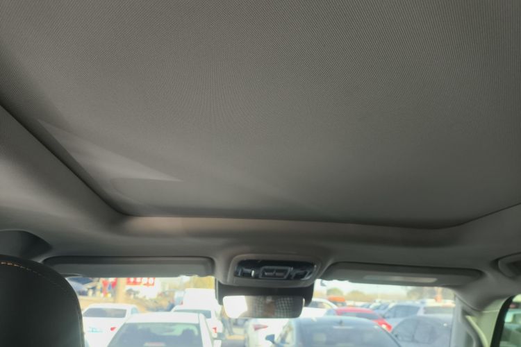 北京BJ40 2024款 2.0T 全新城市猎人版 侠客型中控内饰22