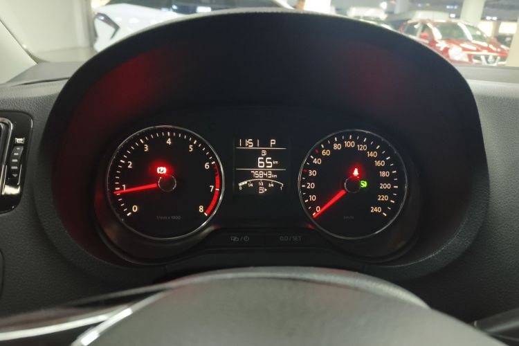 大众 Polo 2014款 1.6L 自动豪华版局部细节14