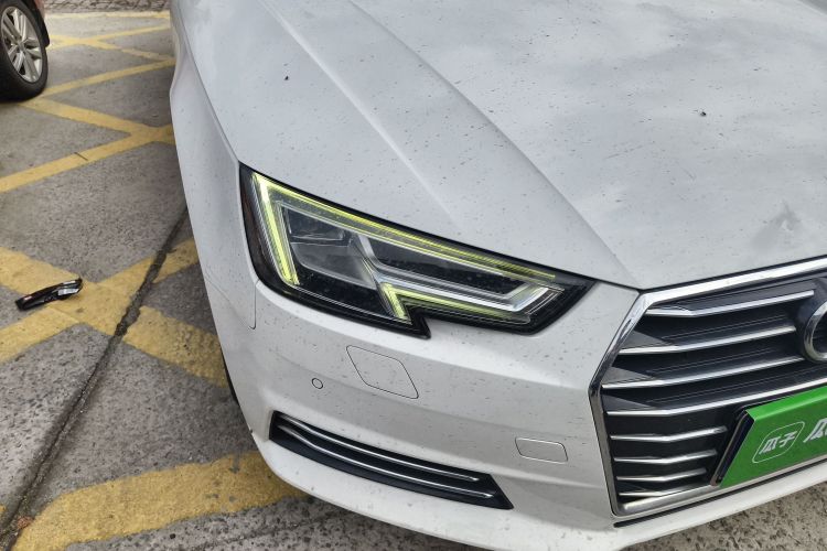 奥迪A4L 2018款 30周年年型 40 TFSI 进取型车身外观8