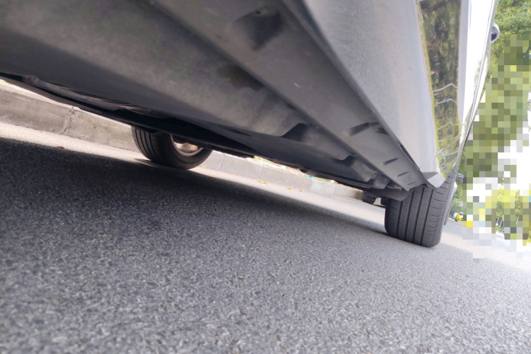 大众 途锐 2022款 2.0TSI 锐尚版局部细节9004