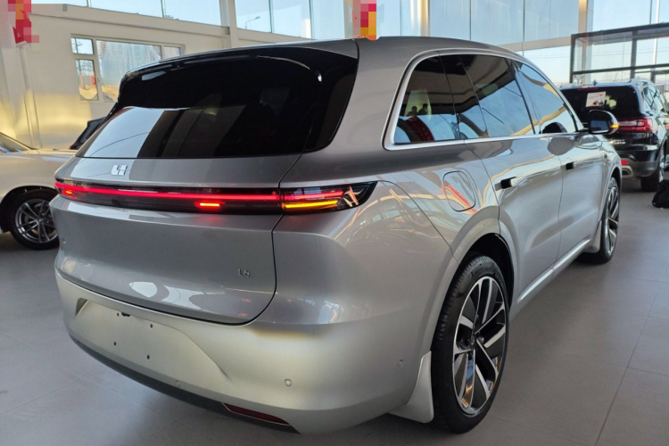 理想汽车 理想L6 2024款 Pro车身外观7