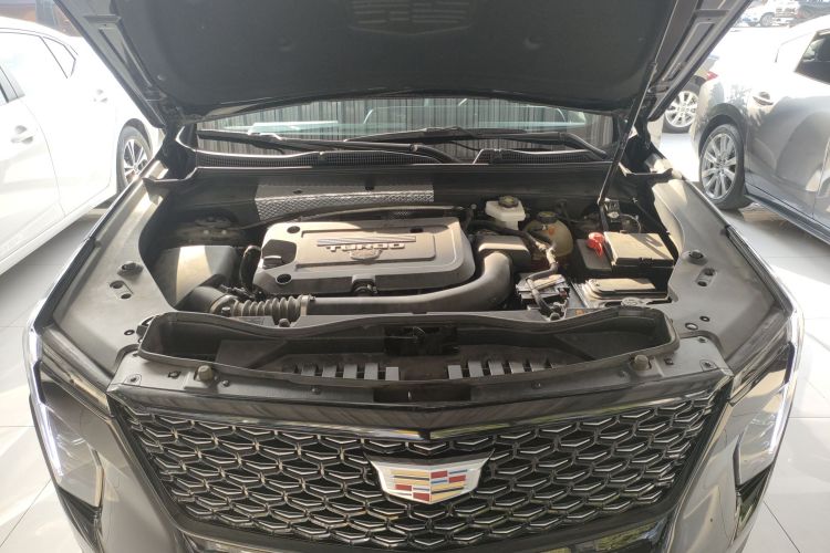 凯迪拉克XT4 2024款 28T 两驱豪华型机舱底盘24