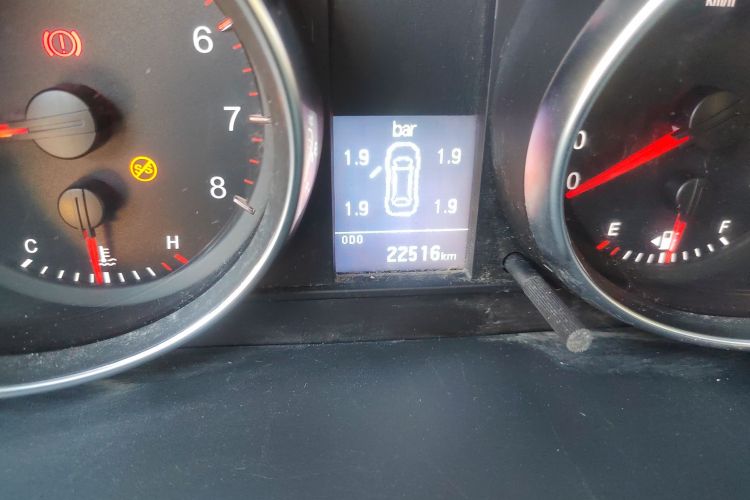 哈弗M6 2019款 1.5T 手动两驱精英型 国VI中控内饰15