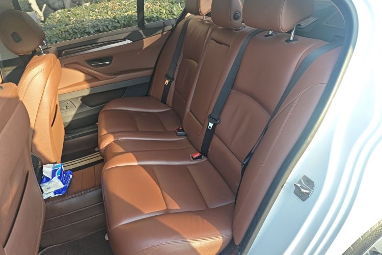 宝马5系 2017款 525Li 领先型中控内饰21