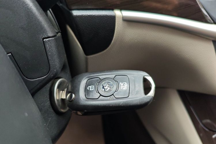 别克 威朗 2018款 三厢 15S 自动进取型中控内饰11